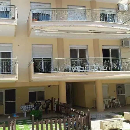 Eudoxia House2 * Ofrínion